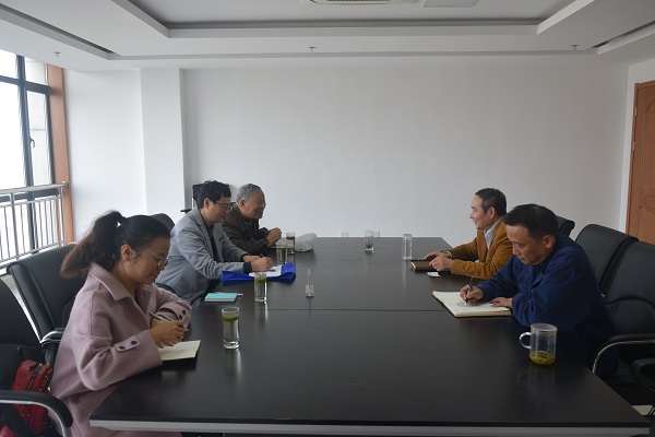 ���鴦���ڻ����