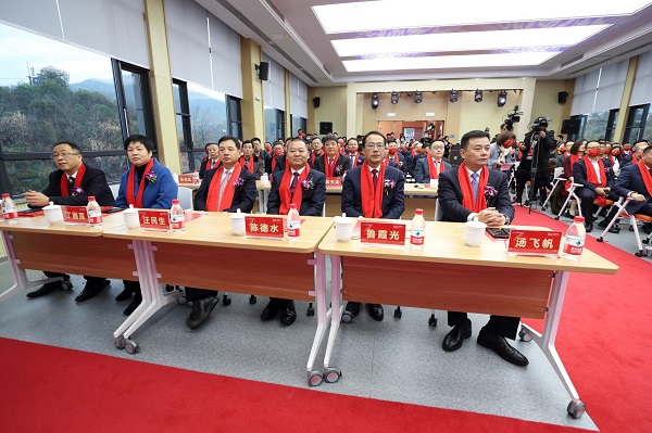 �����ɷ����Ͻ�������ɹ����У�